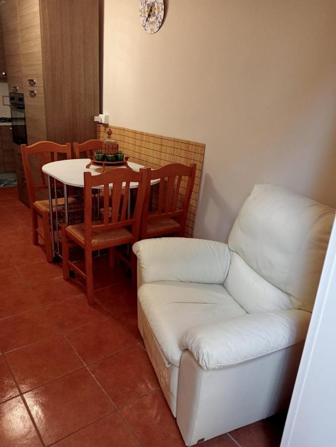 Casa Vacanze Da Clara Καστροβιλάρι Εξωτερικό φωτογραφία