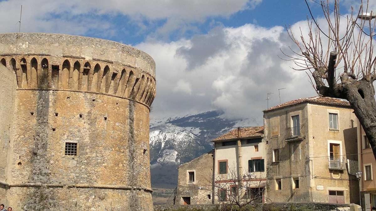 Casa Vacanze Da Clara Καστροβιλάρι Εξωτερικό φωτογραφία